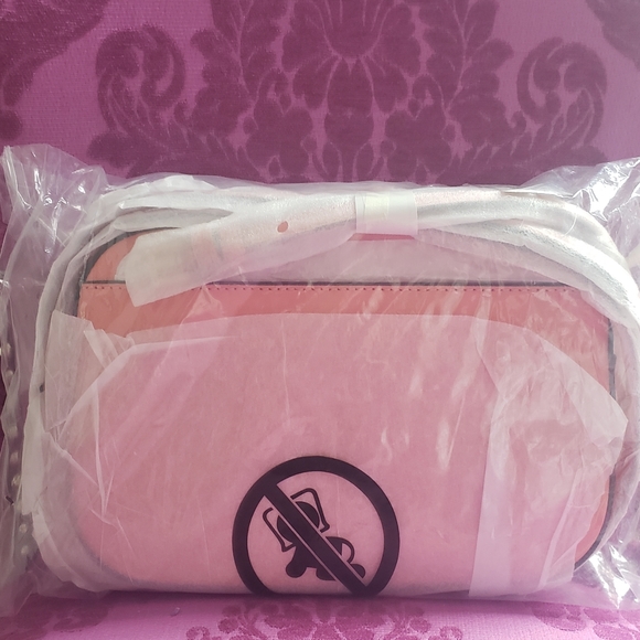 NWT Jet Set Saffiano Leather Crossbody - Picture 13 of 13